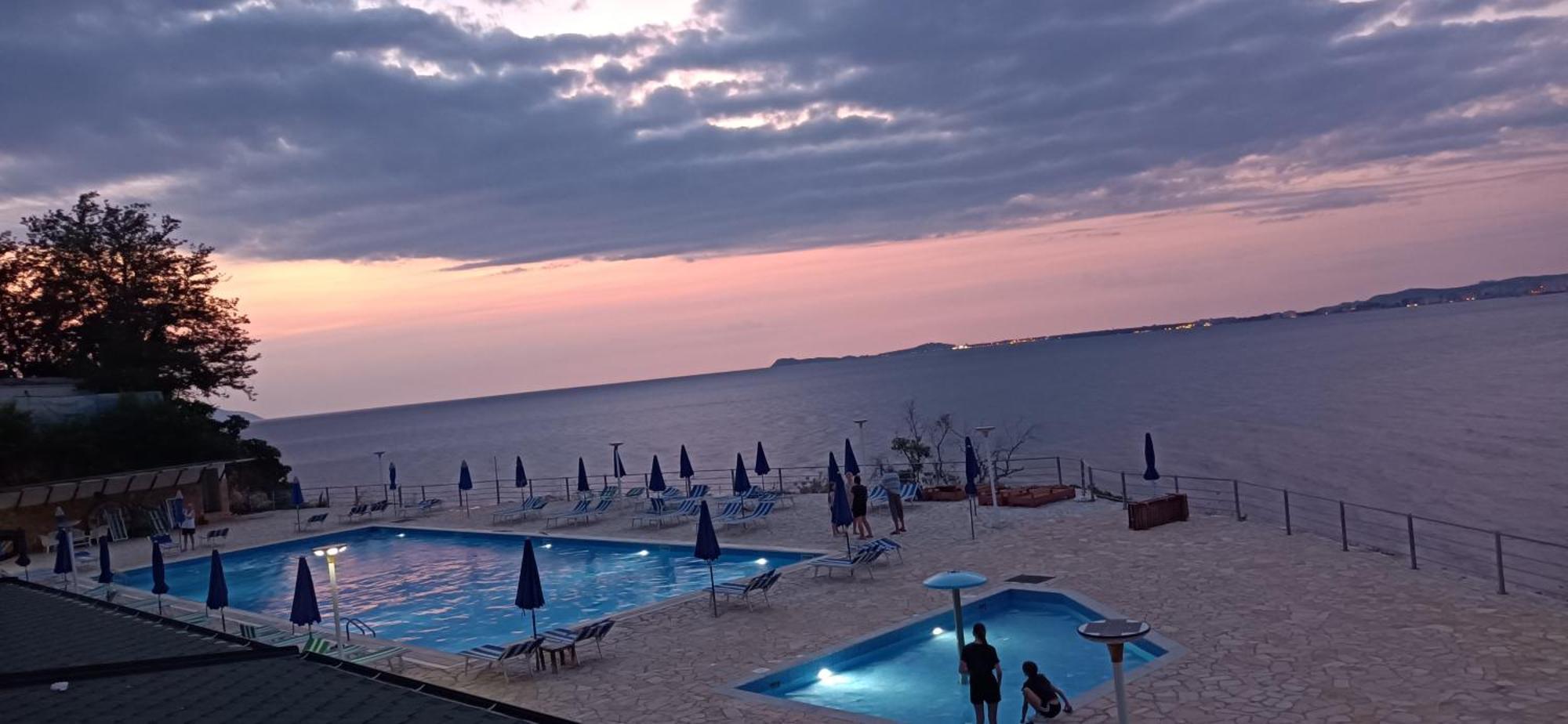 Artemis Beach House Vlorë Exterior foto